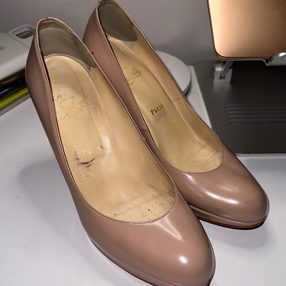 Christian Louboutin nude platform heel